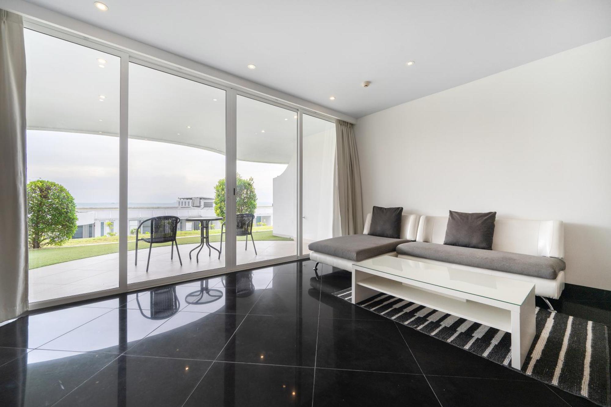 Pure Sunset Beach - Ocean View Room, Pattaya 纳仲天 外观 照片
