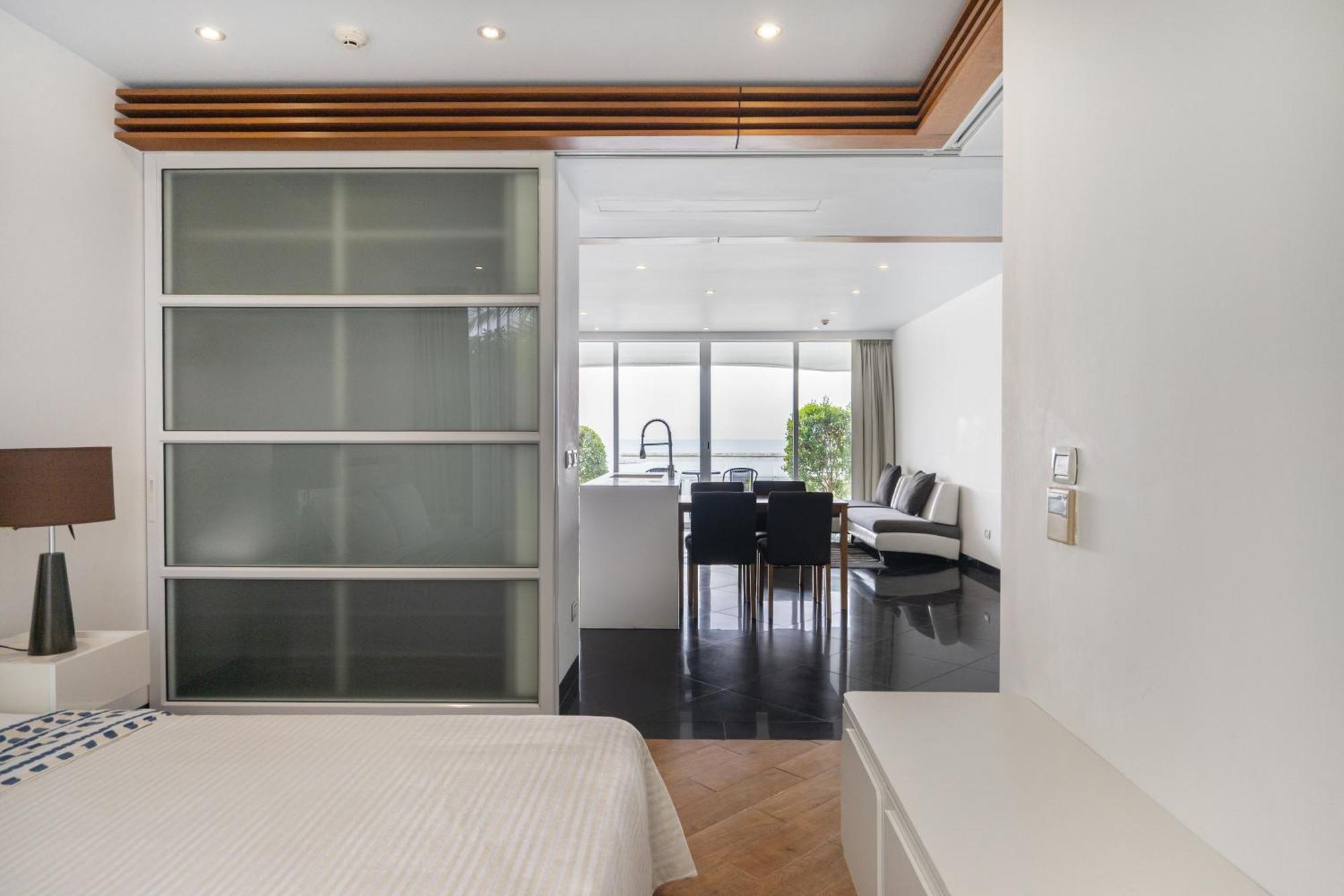 Pure Sunset Beach - Ocean View Room, Pattaya 纳仲天 外观 照片