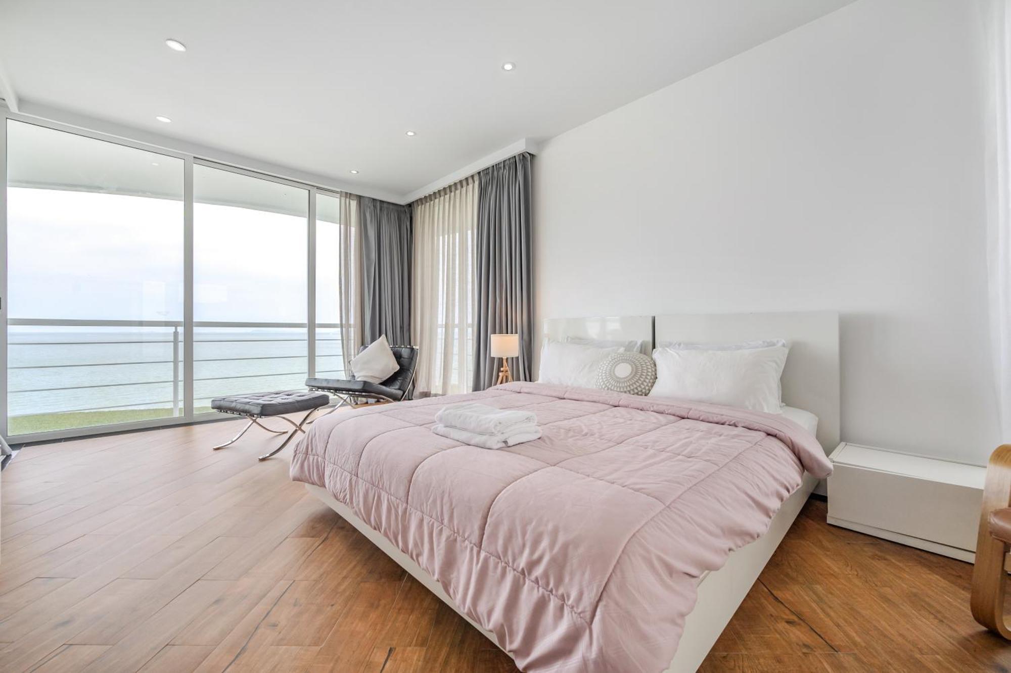 Pure Sunset Beach - Ocean View Room, Pattaya 纳仲天 外观 照片