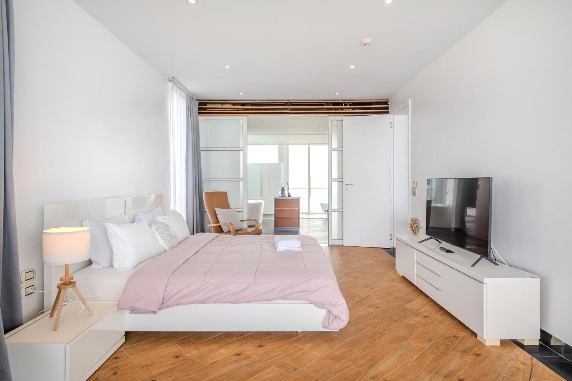 Pure Sunset Beach - Ocean View Room, Pattaya 纳仲天 外观 照片